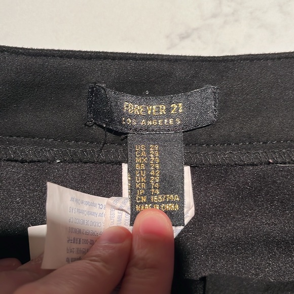 CLOSET CLEAN OUT Suede Button Skater Skirt - pant size 29 - Picture 5 of 9